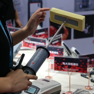 科電儀器助力行業(yè)標(biāo)準(zhǔn)制定，濕海綿針孔檢漏儀校準(zhǔn)規(guī)范正式發(fā)布